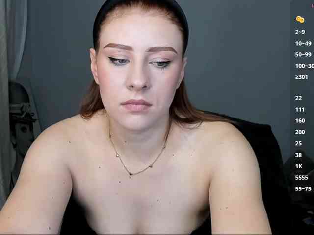 RedheadDevil webcam