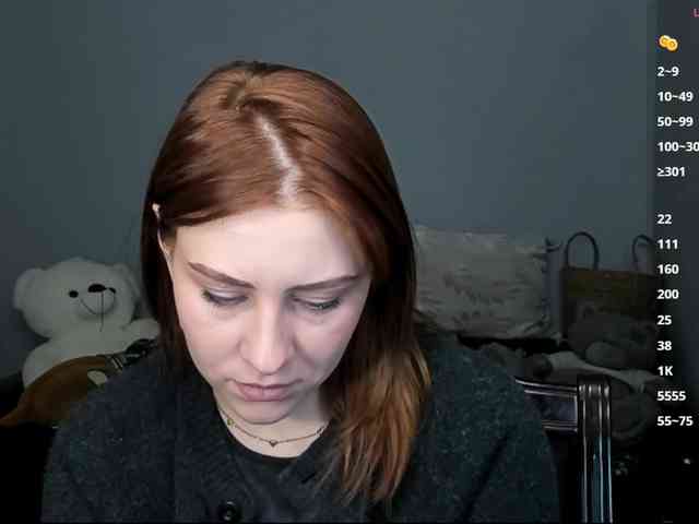 RedheadDevil webcam