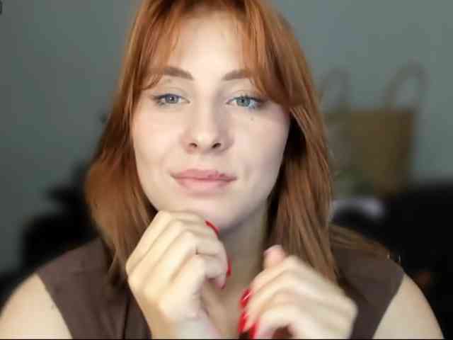 RedheadDevil webcam