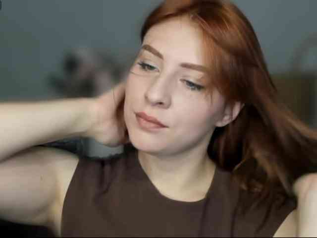 RedheadDevil webcam