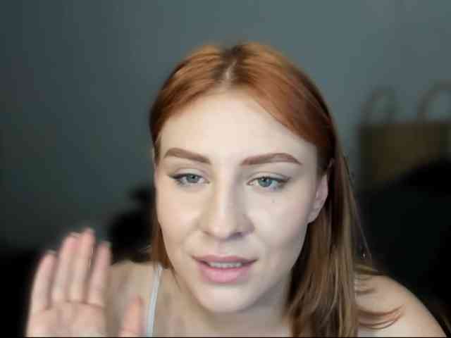 RedheadDevil webcam