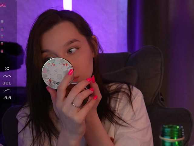 MossiPolli live cam on BongaCams