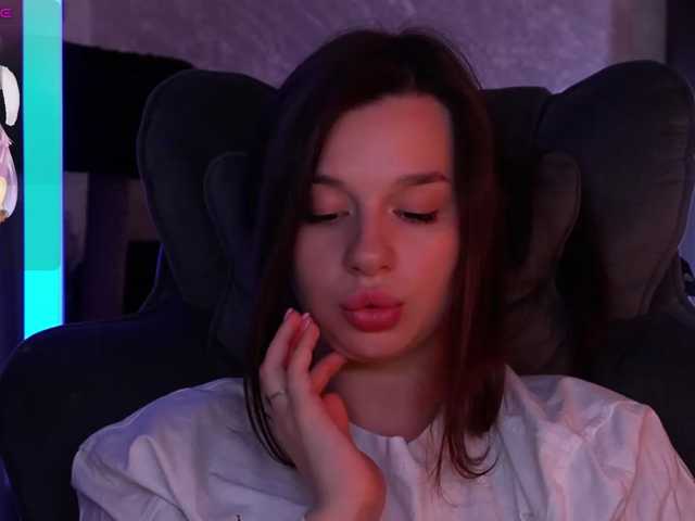 MossiPolli live cam on BongaCams