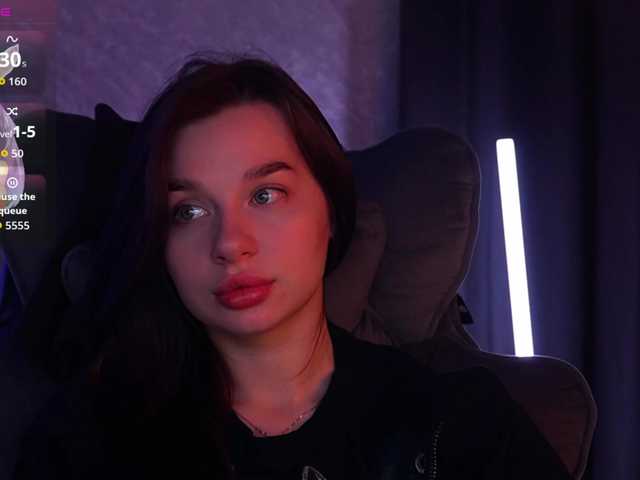 _Polly_ — live female cam