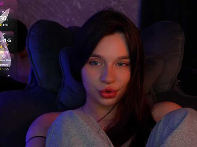 MossiPolli live cam on BongaCams