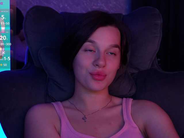 MossiPolli live cam on BongaCams