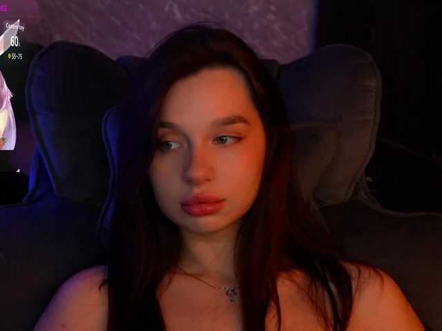 MossiPolli live cam on BongaCams