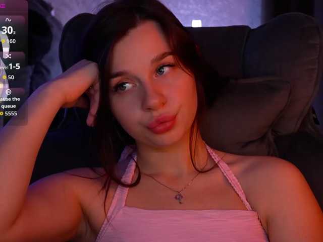 MossiPolli live cam on BongaCams