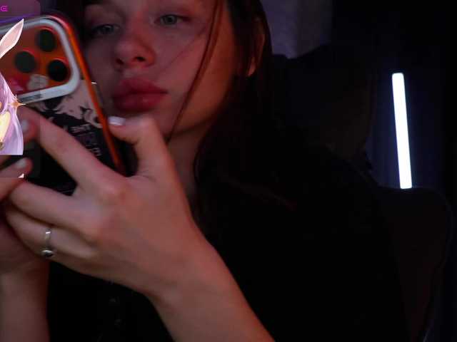 _Polly_ — live female cam