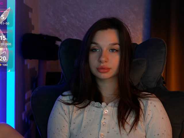 MossiPolli live cam on BongaCams