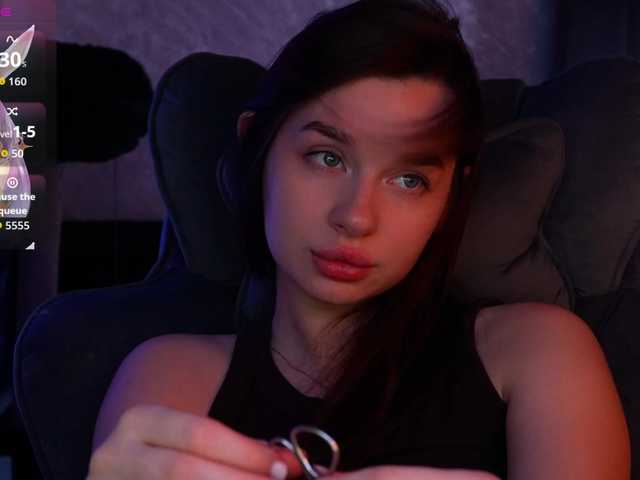 MossiPolli live cam on BongaCams