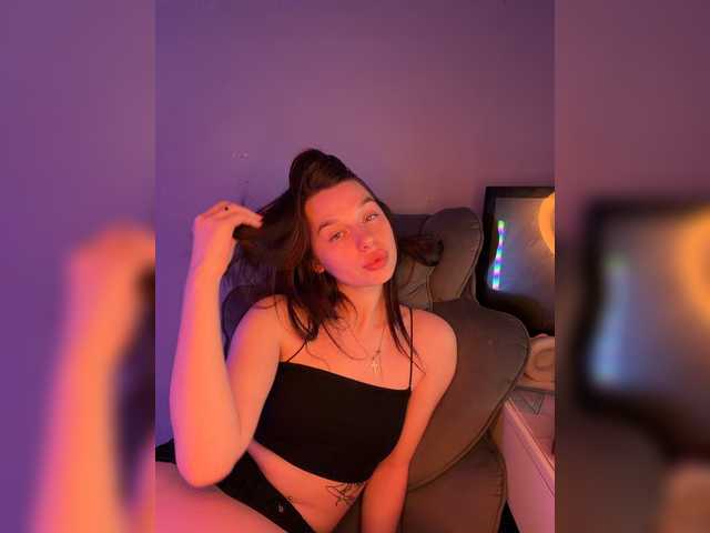MossiPolli live cam on BongaCams