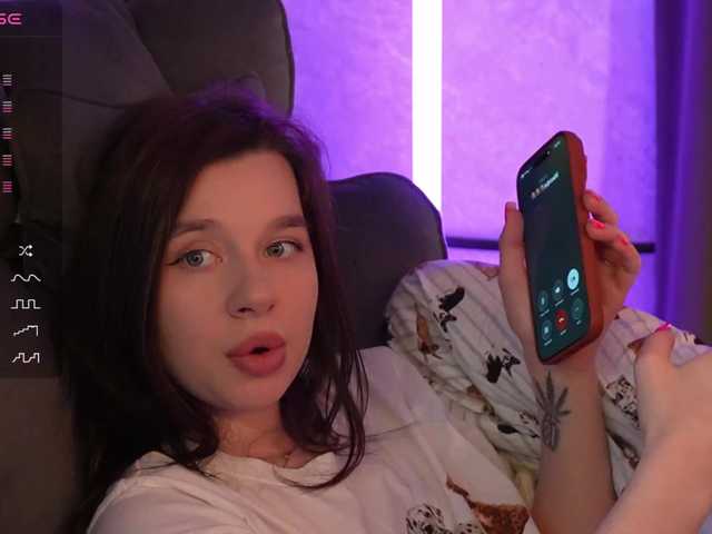 MossiPolli live cam on BongaCams
