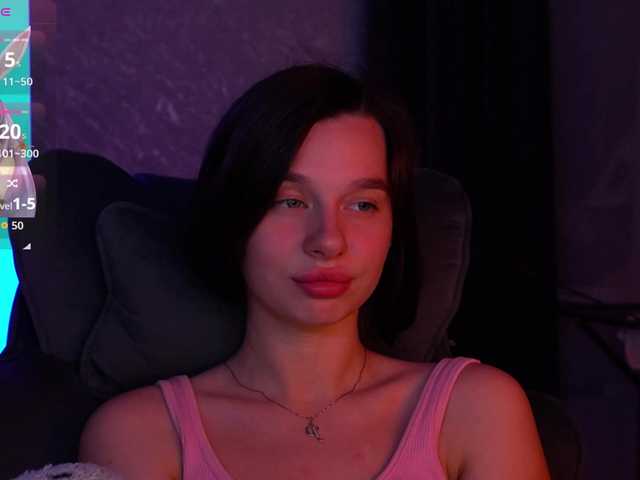 MossiPolli live cam on BongaCams