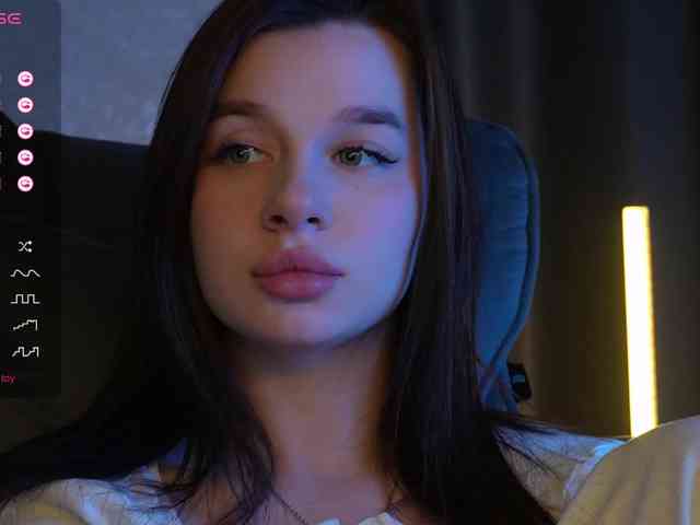 _Polly_ webcam