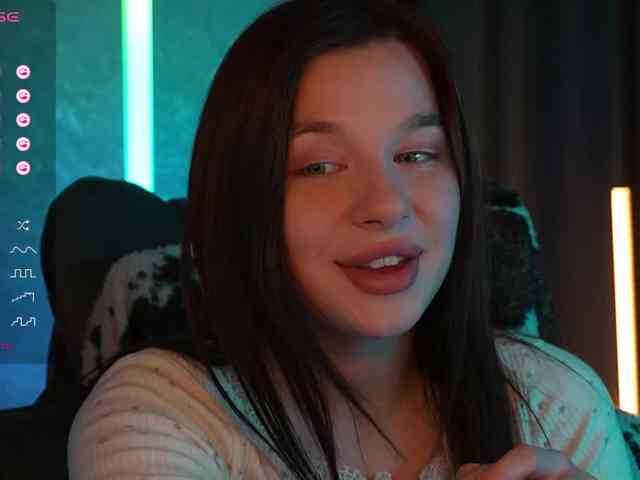 _Polly_ webcam