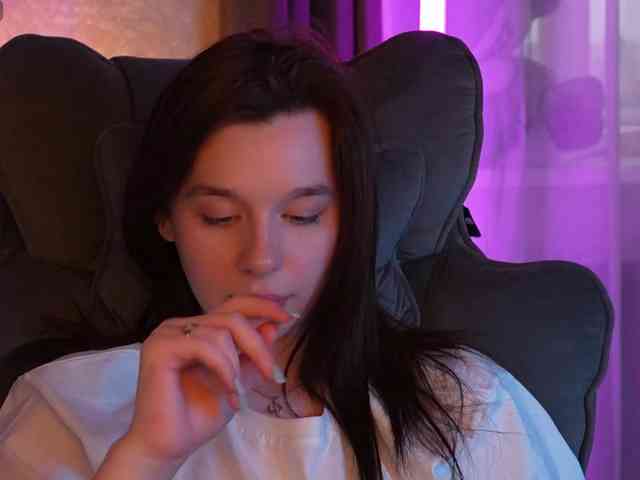 _Polly_ webcam