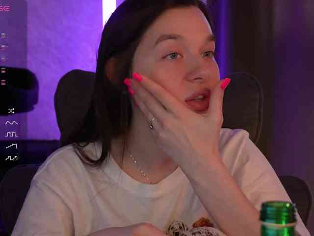 _Polly_ webcam