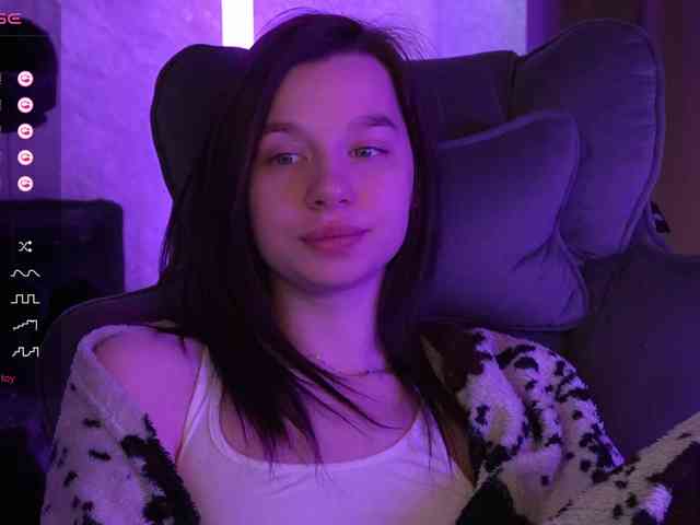 _Polly_ webcam