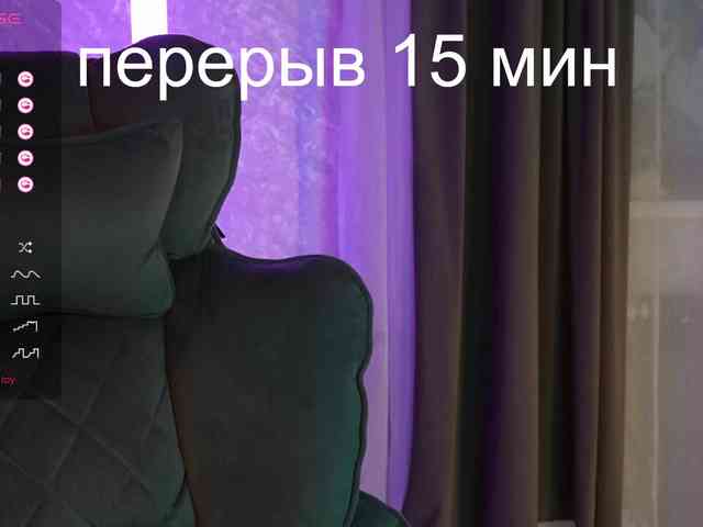 _Polly_ webcam