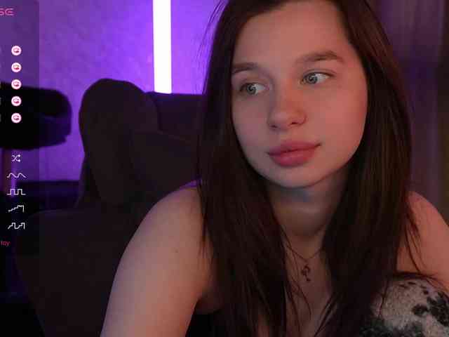 _Polly_ webcam