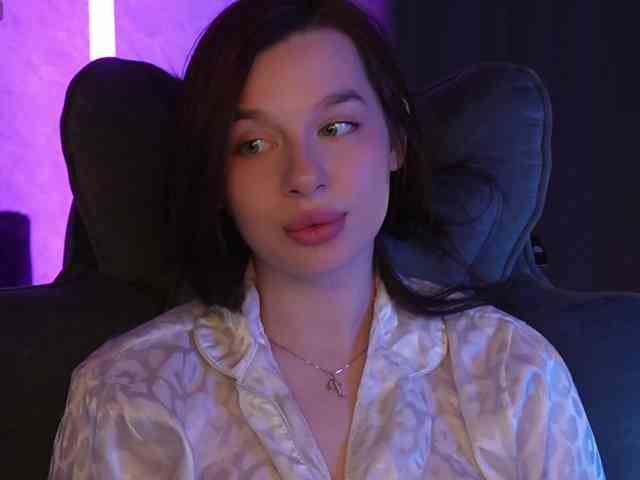_Polly_ webcam
