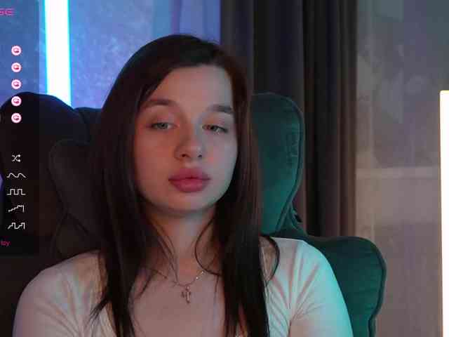 _Polly_ webcam