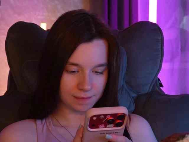_Polly_ webcam