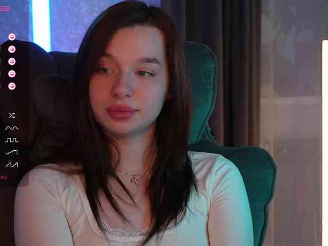 _Polly_ webcam