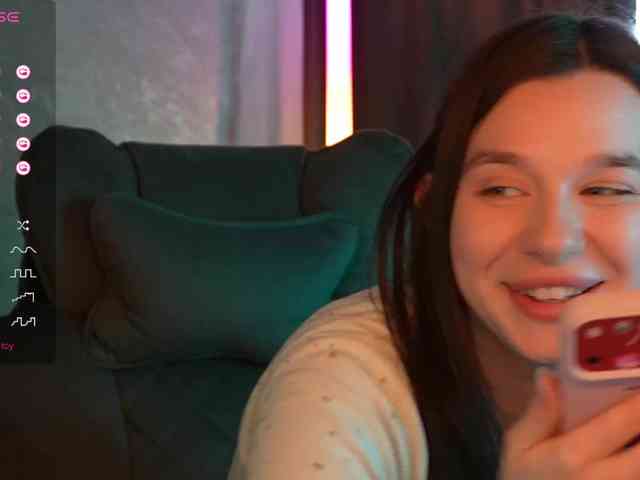_Polly_ webcam