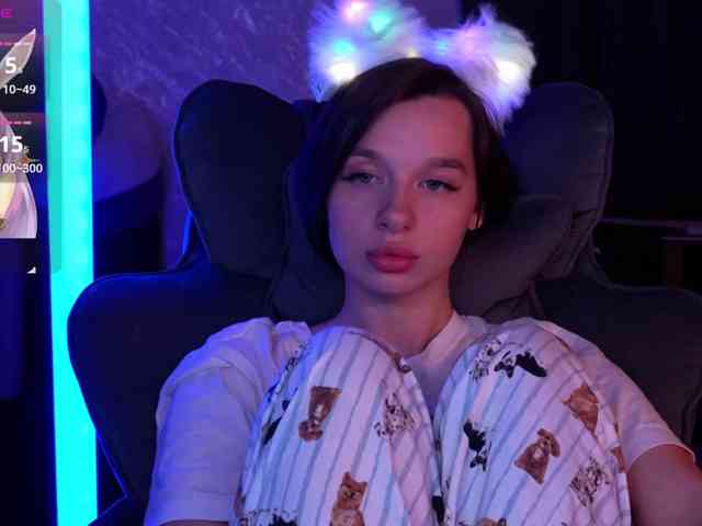 Модель: _Polly_