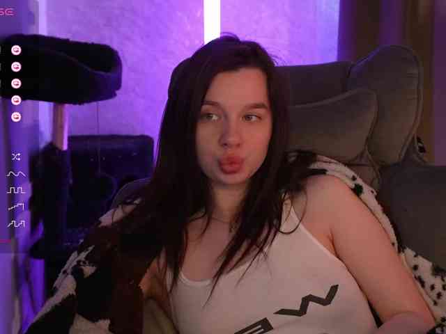 _Polly_ webcam