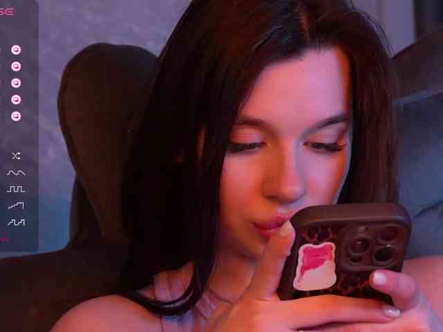 _Polly_ webcam