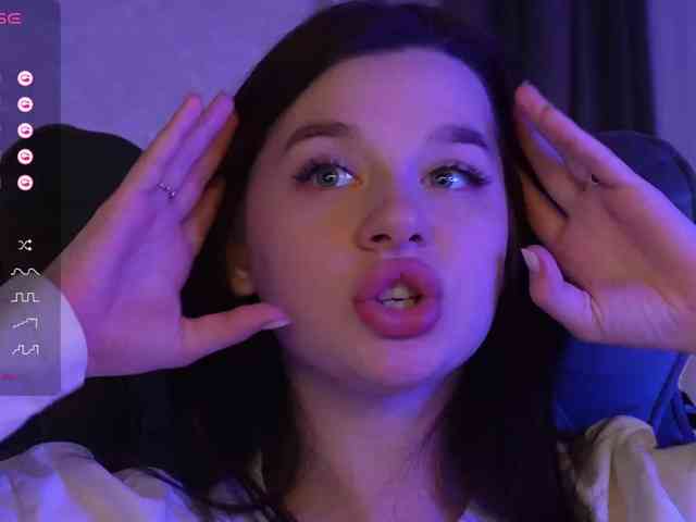 _Polly_ webcam