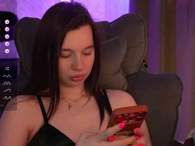 _Polly_ webcam