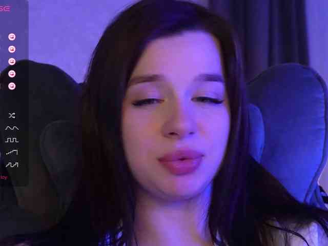_Polly_ webcam