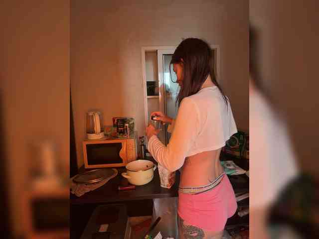 _Polly_ webcam