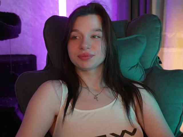 _Polly_ webcam