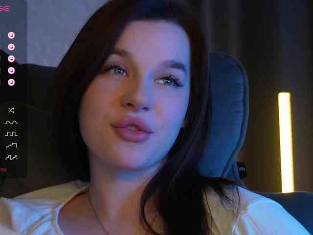 _Polly_ webcam