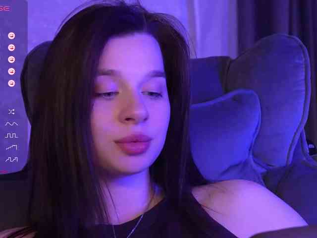 Модель: _Polly_