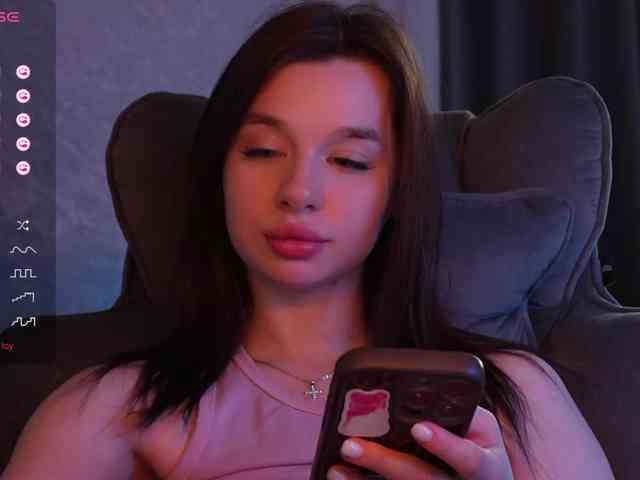 _Polly_ webcam