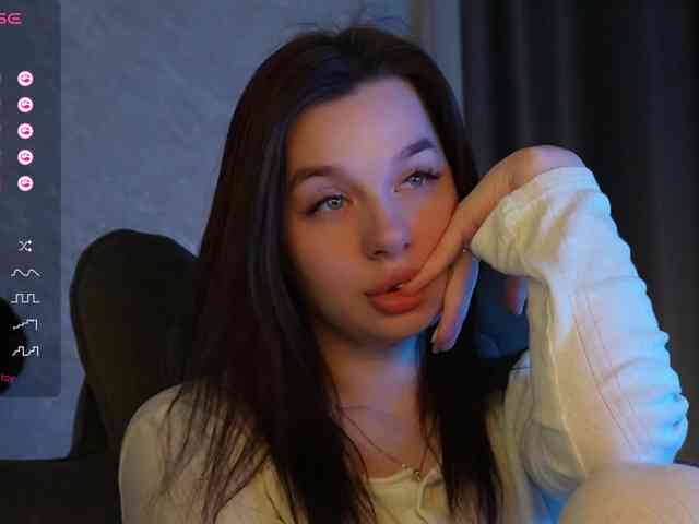 _Polly_ webcam