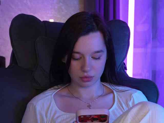 _Polly_ webcam
