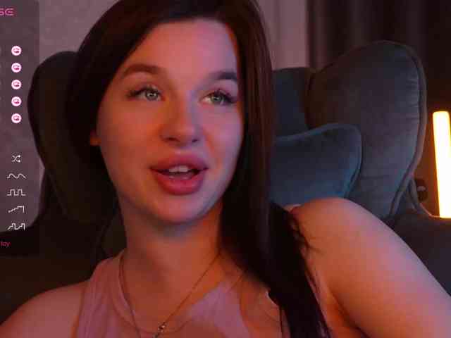 _Polly_ webcam