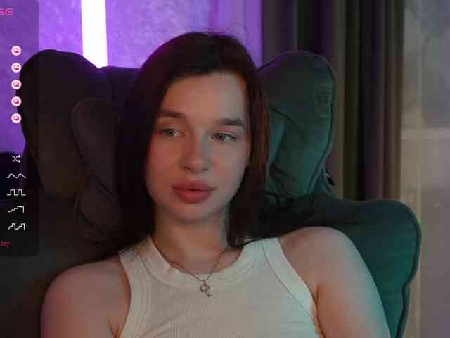 _Polly_ webcam