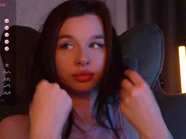 _Polly_ webcam