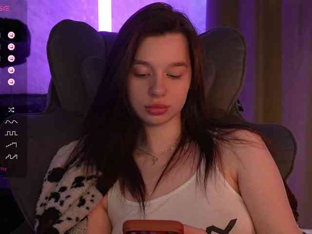 _Polly_ webcam