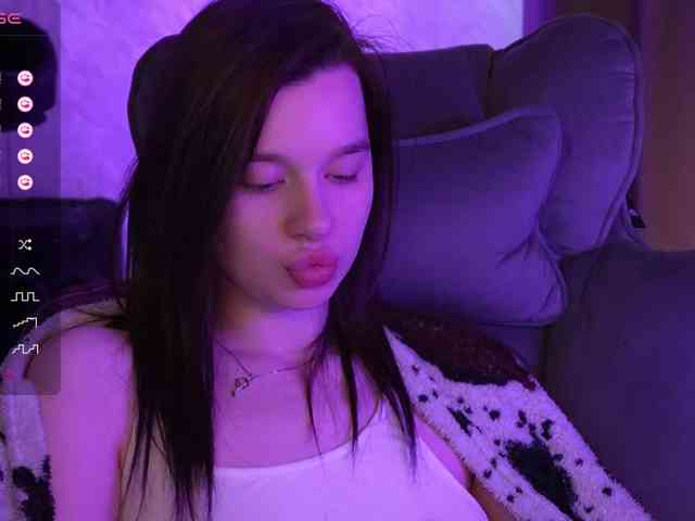 _Polly_ webcam