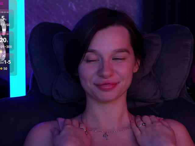 _Polly_ webcam