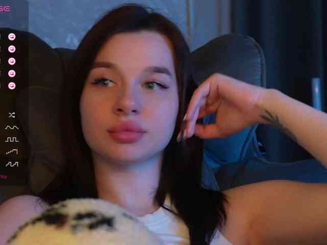 _Polly_ webcam